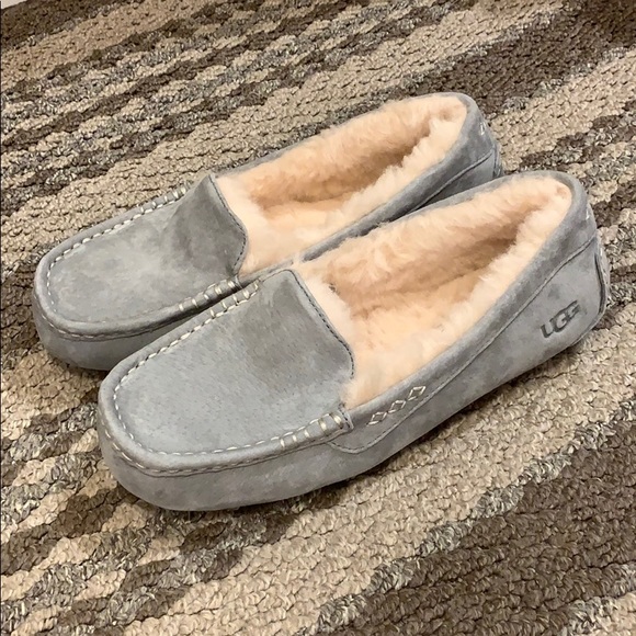 UGG Shoes - SOLD NIB UGG Light Grey Ansley Slippers